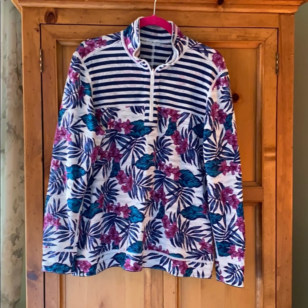 Tommy Bahama flip-side reversible sweatshirt, L